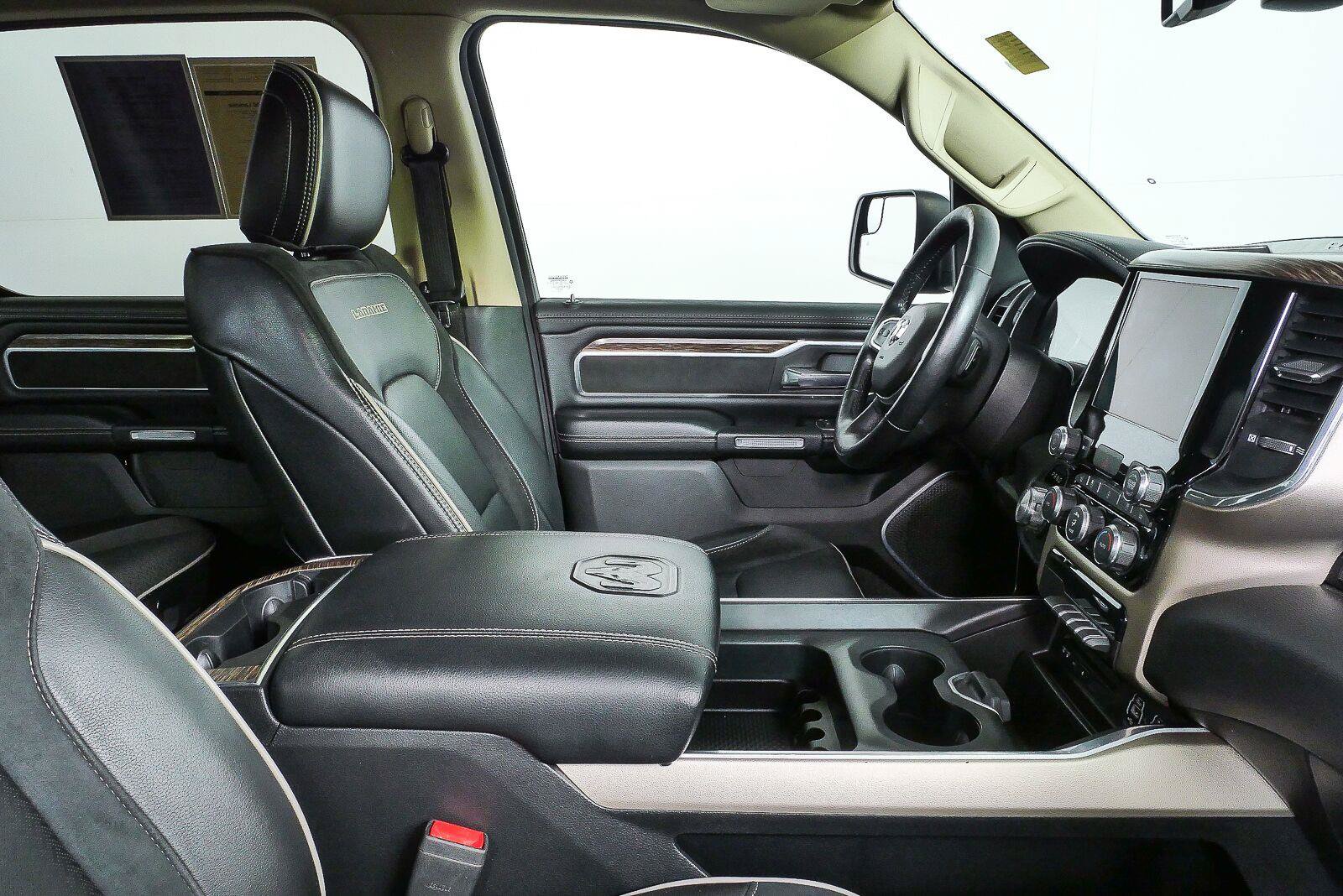 Used 2019 RAM 1500 Laramie RWD image 21