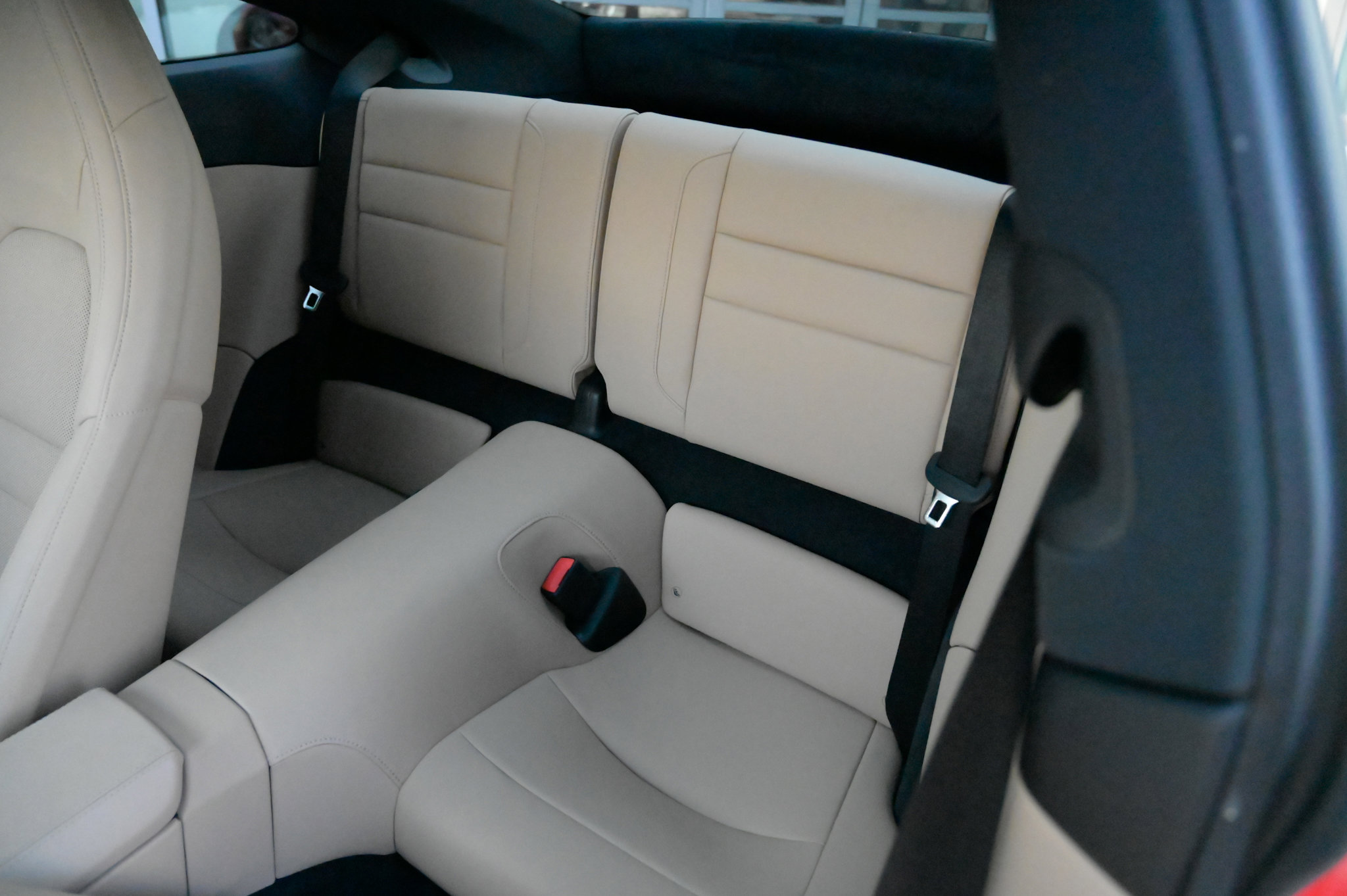 Used 2022 Porsche 911 Carrera image 32