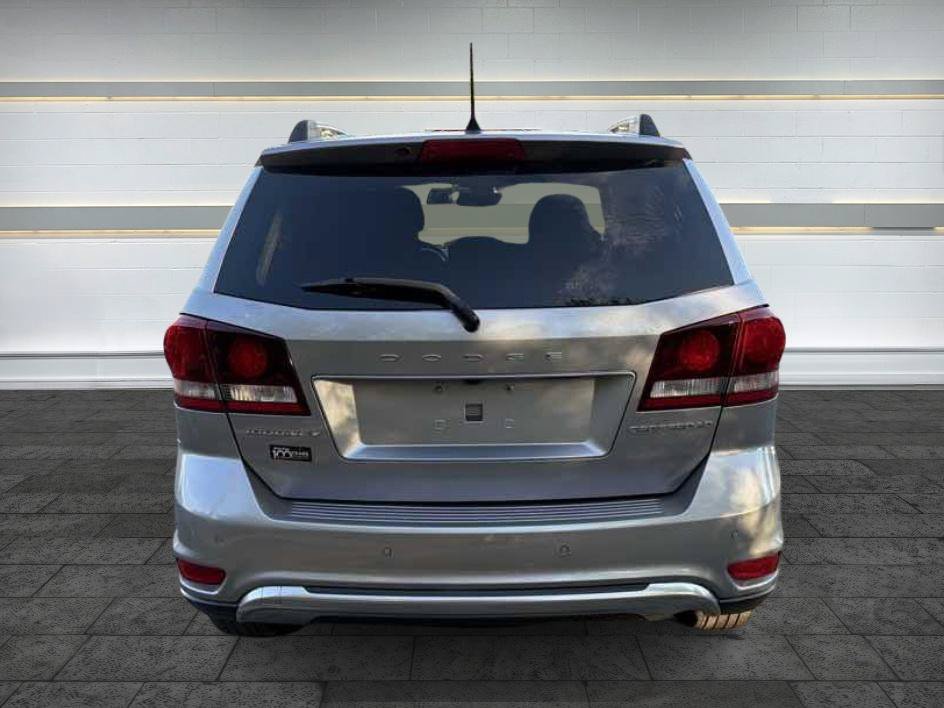 Used 2020 Dodge Journey Crossroad FWD image 6