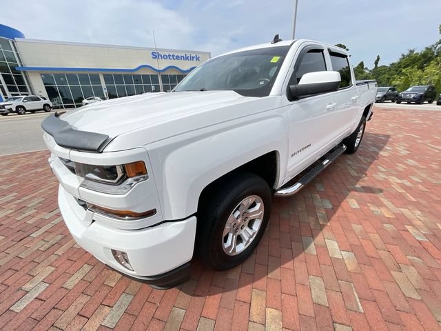 Used 2017 Chevrolet Silverado 1500 LT w/ All Star Edition AWD/4WD image 25