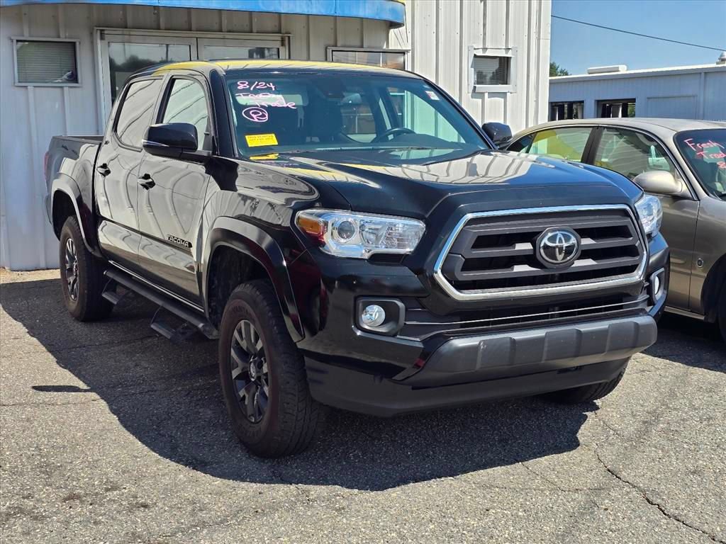 Used 2023 Toyota Tacoma SR5 w/ Technology Package RWD image 9