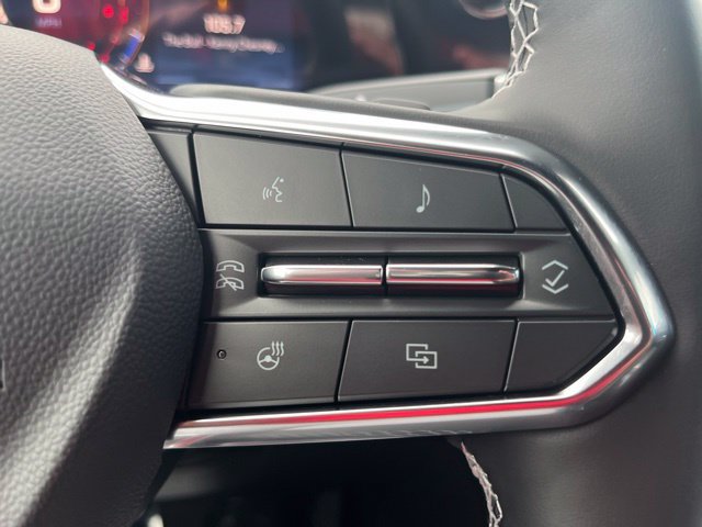 New 2027 Chevrolet Traverse LT FWD image 24