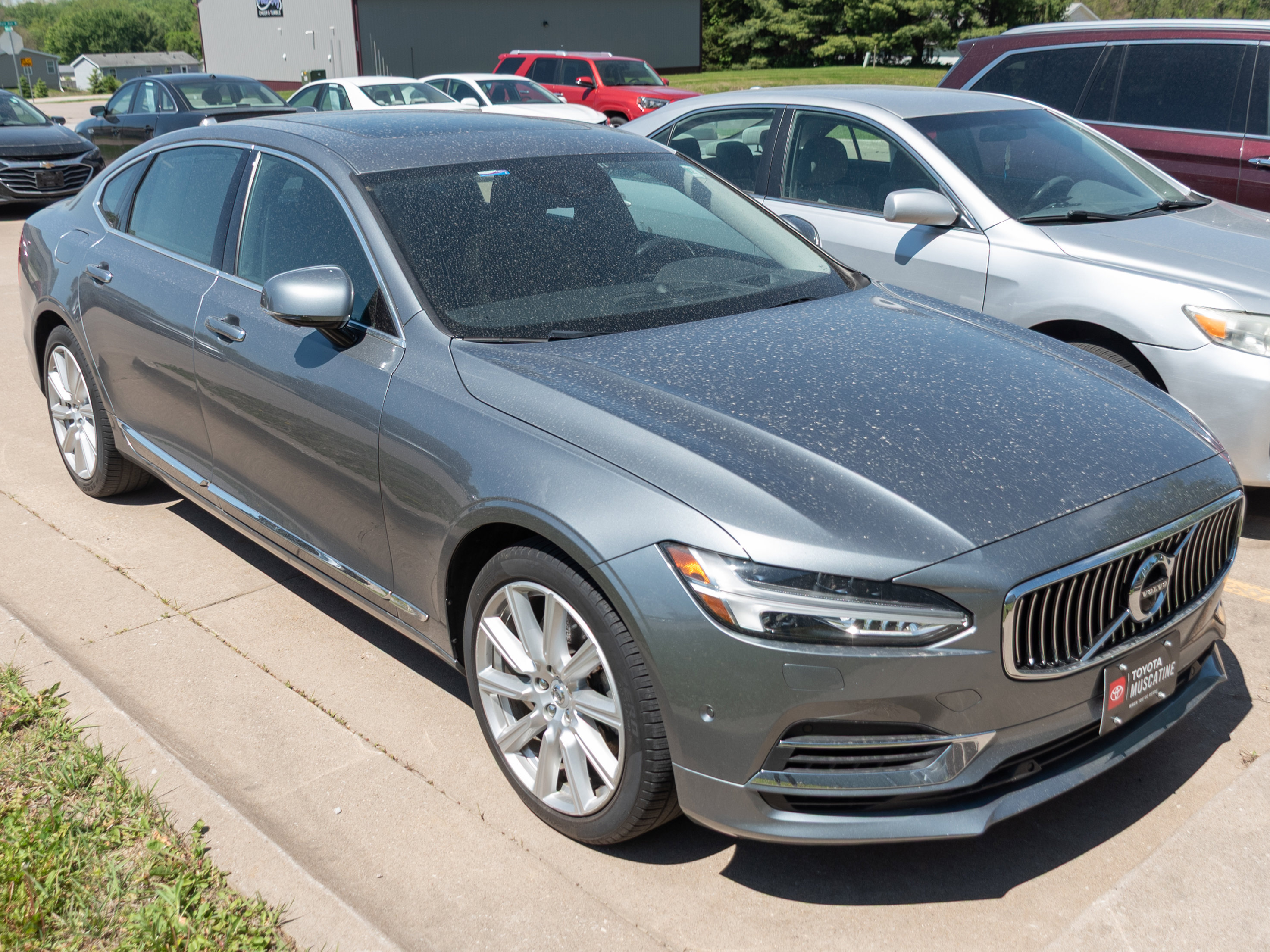 Used 2018 Volvo S90 T8 Inscription w/ Convenience Package AWD/4WD image 1