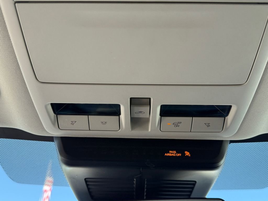 Used 2024 MAZDA CX-90 Plug-In Hybrid w/ Preferred image 18