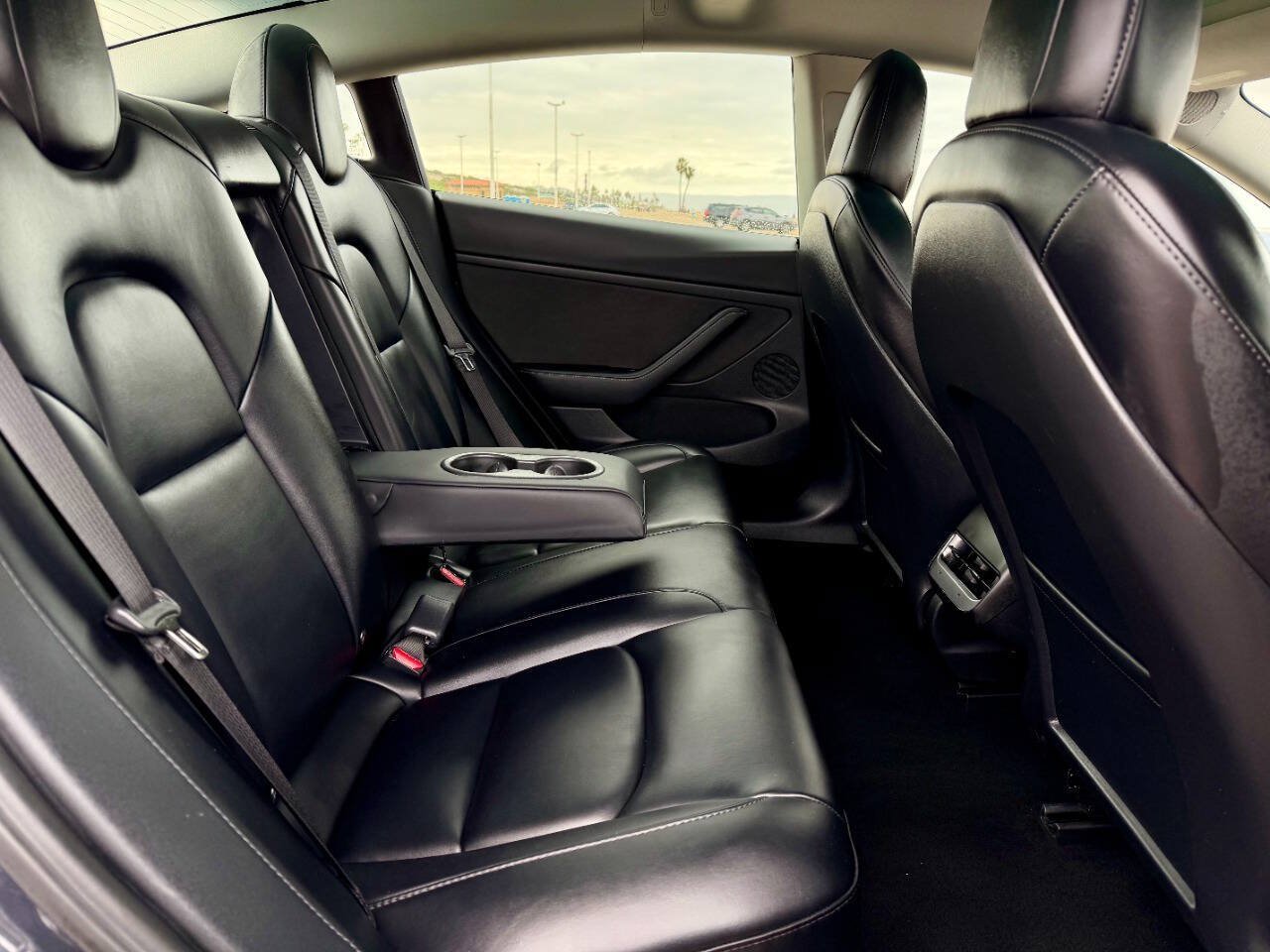 Used 2022 Tesla Model 3 RWD image 18