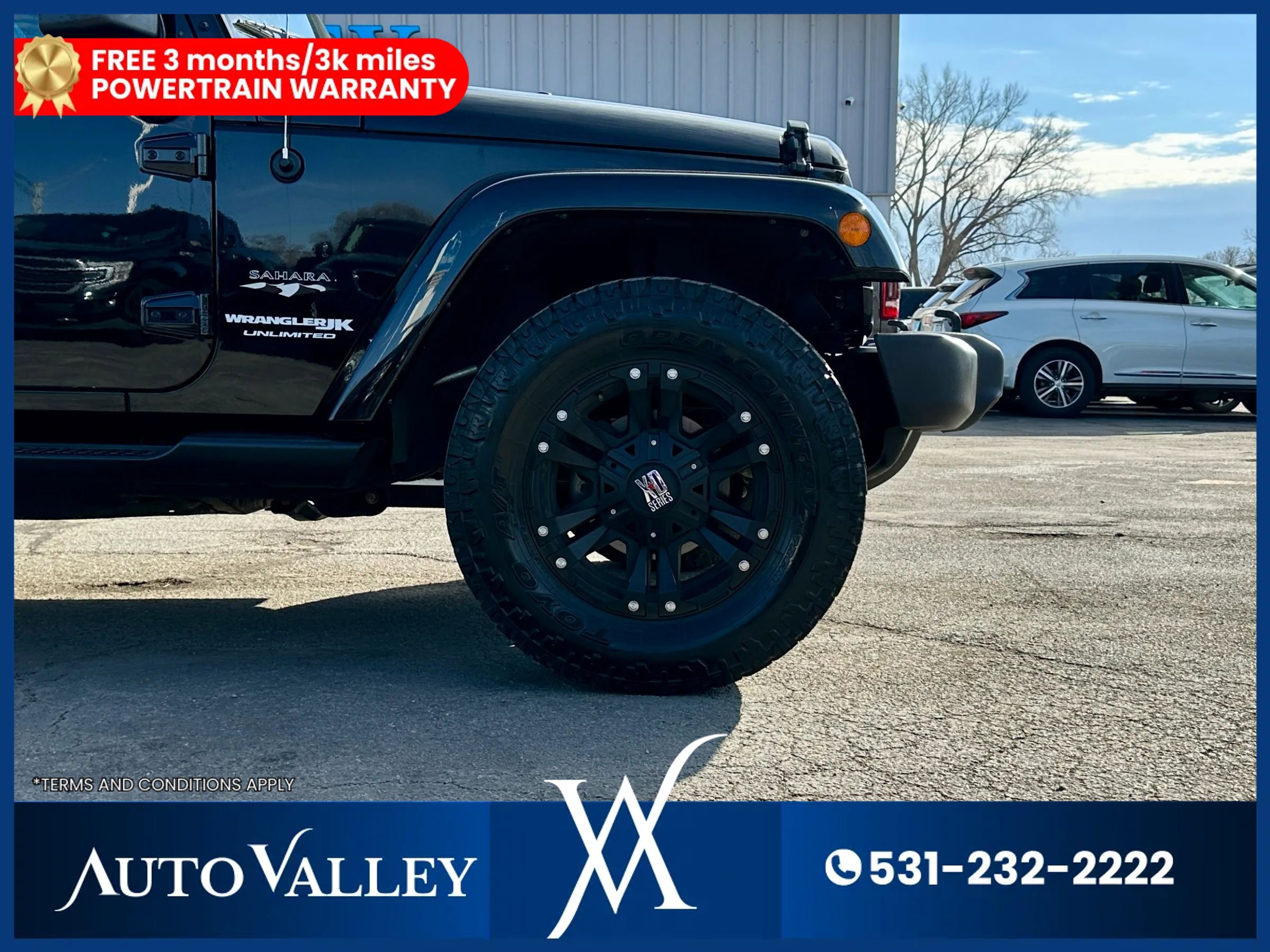 Used 2018 Jeep Wrangler Unlimited Sahara w/ Connectivity Group image 9