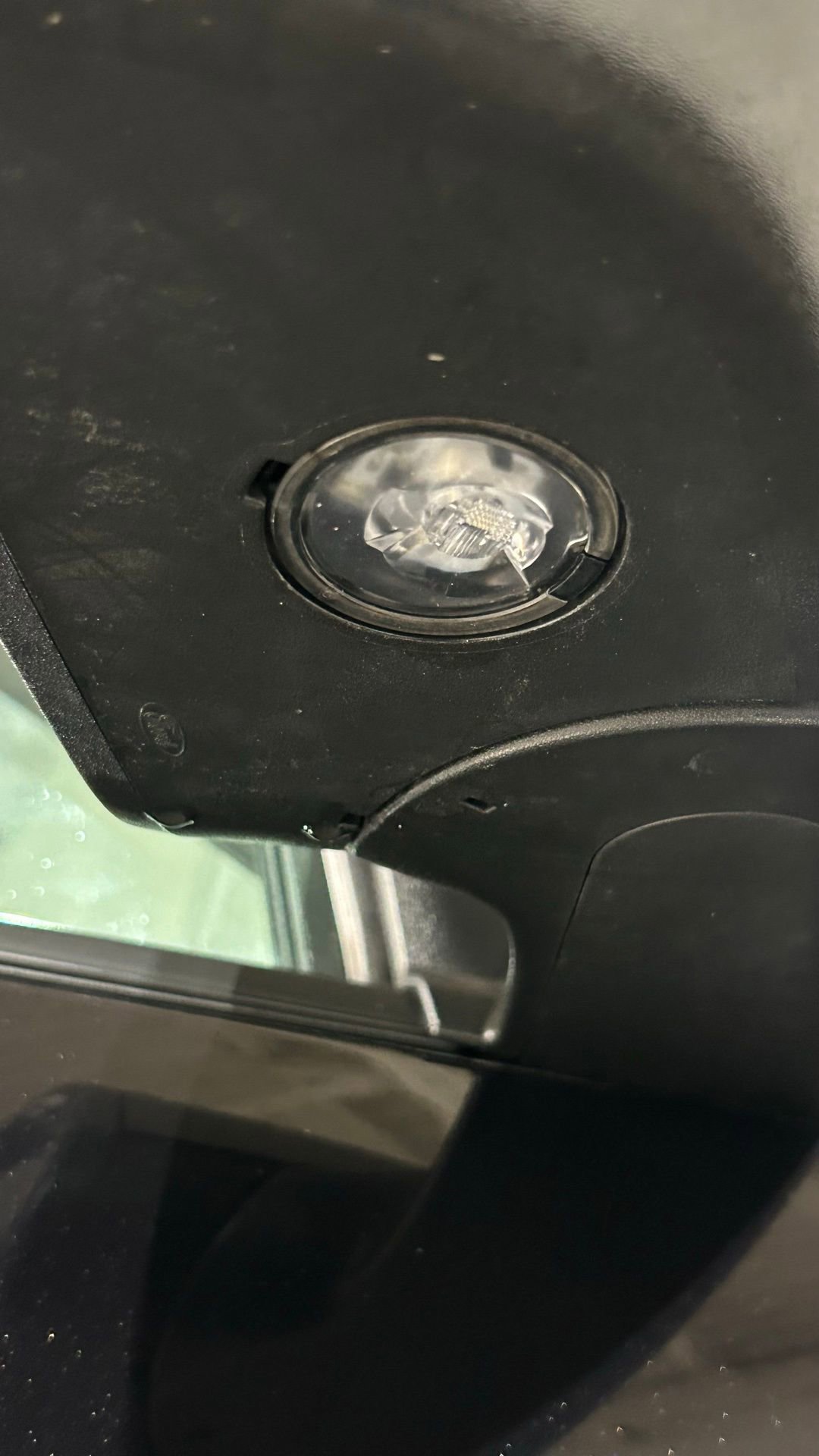 Used 2023 Ford Explorer XLT w/ Equipment Group 202A AWD/4WD image 14