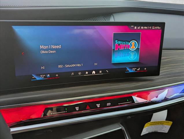 New 2026 BMW 750e xDrive image 11