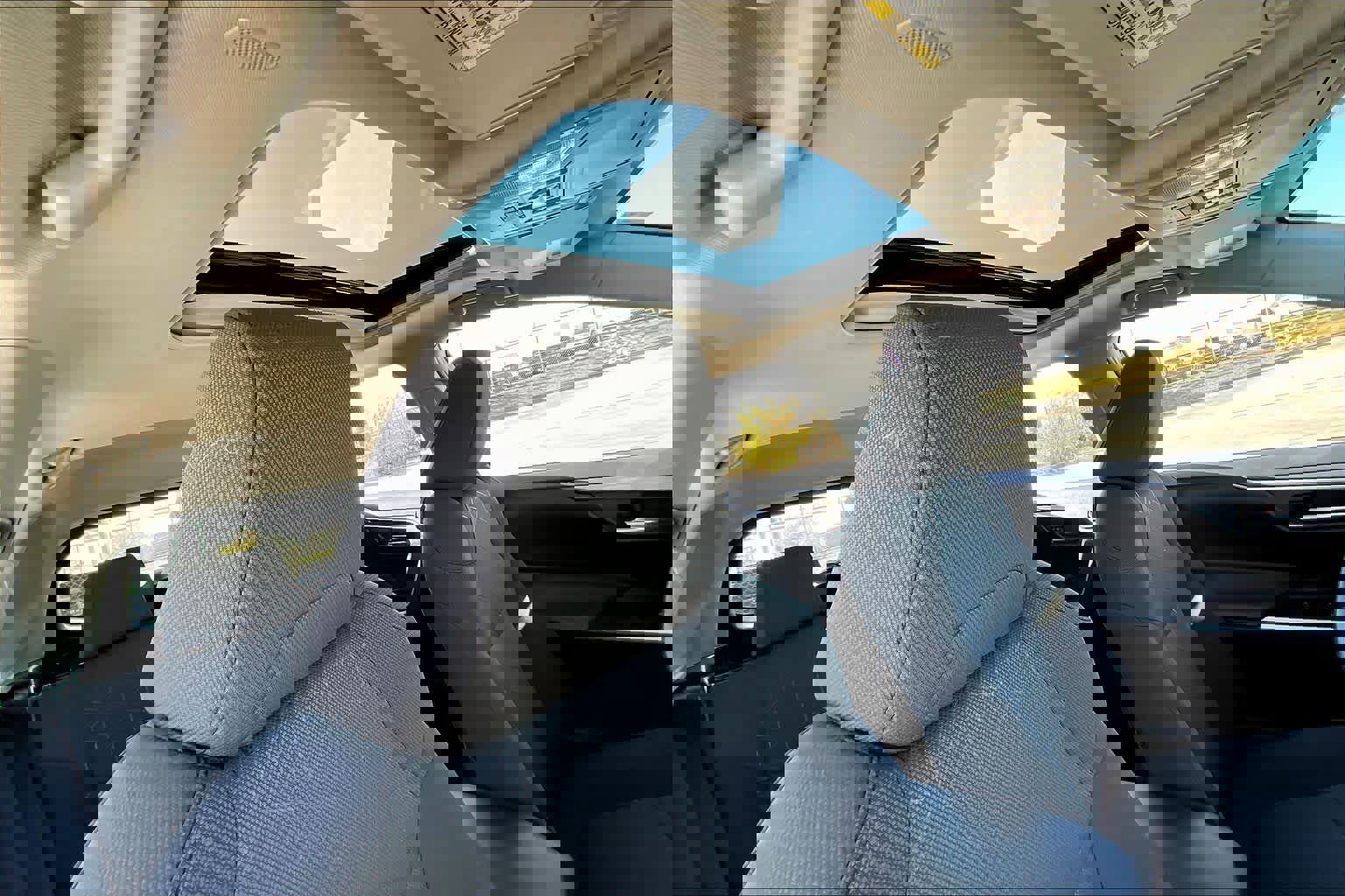 Used 2023 Toyota RAV4 XLE image 13