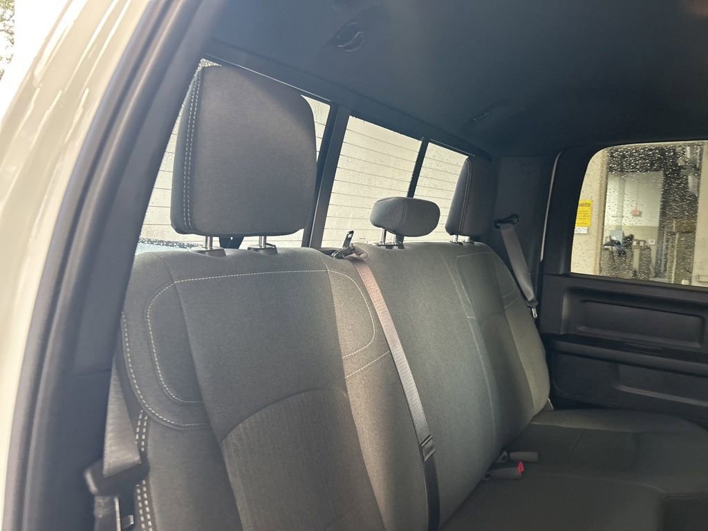 Used 2024 RAM 3500 Tradesman w/ Chrome Appearance Group image 29