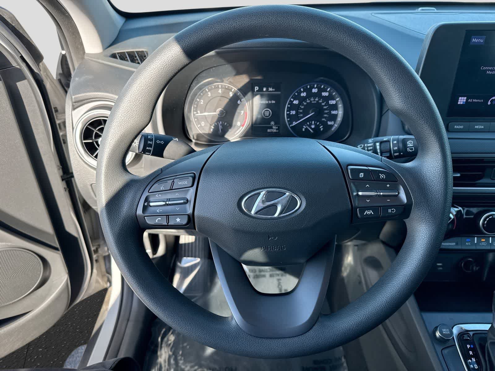 Used 2022 Hyundai Kona SEL FWD image 29