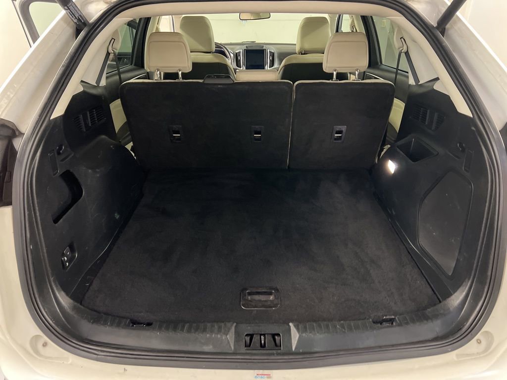 Certified 2021 Ford Edge Titanium w/ Class II Trailer Tow Package AWD/4WD image 32