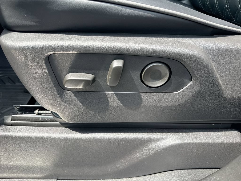 New 2026 Chevrolet Silverado 1500 RST AWD/4WD image 14