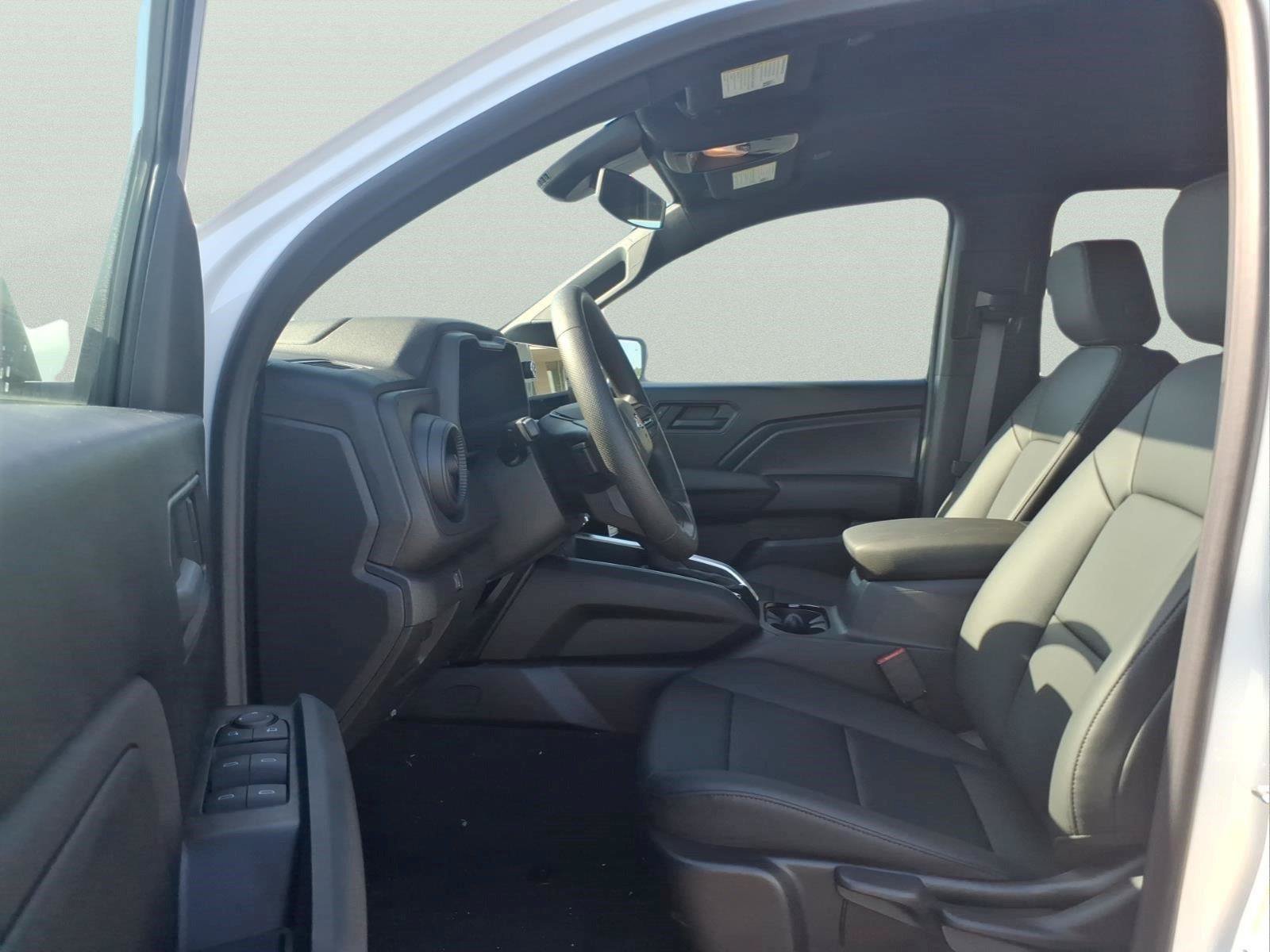 New 2026 Chevrolet Colorado W/T w/ WT Custom Package AWD/4WD image 14