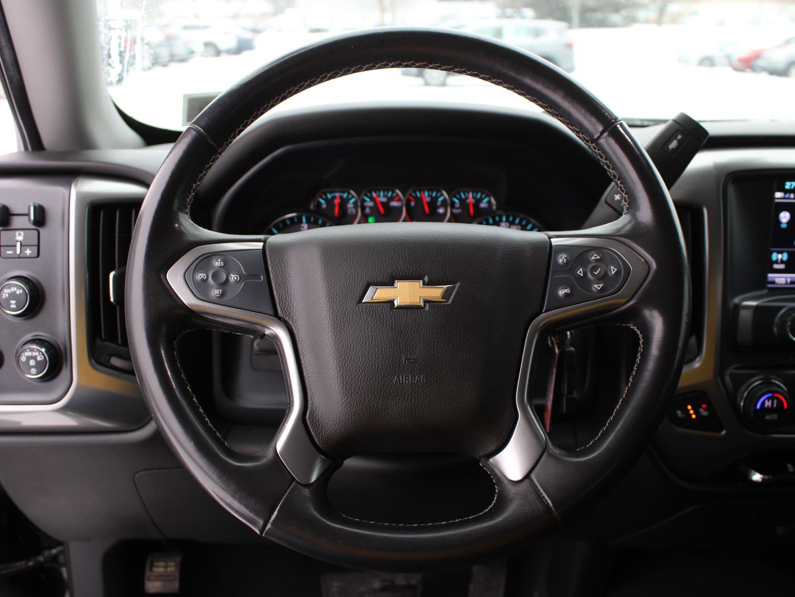 Used 2018 Chevrolet Silverado 1500 LT w/ All Star Edition image 9