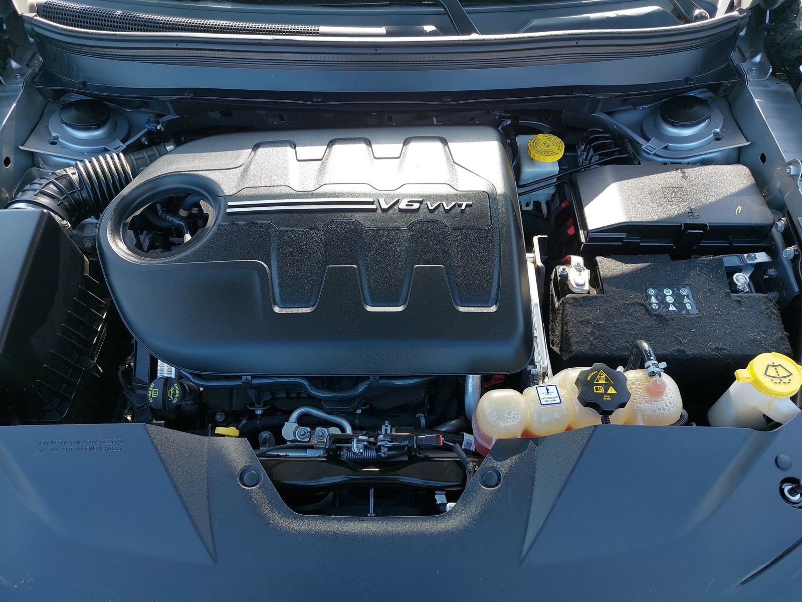 Used 2019 Jeep Cherokee Limited FWD image 29