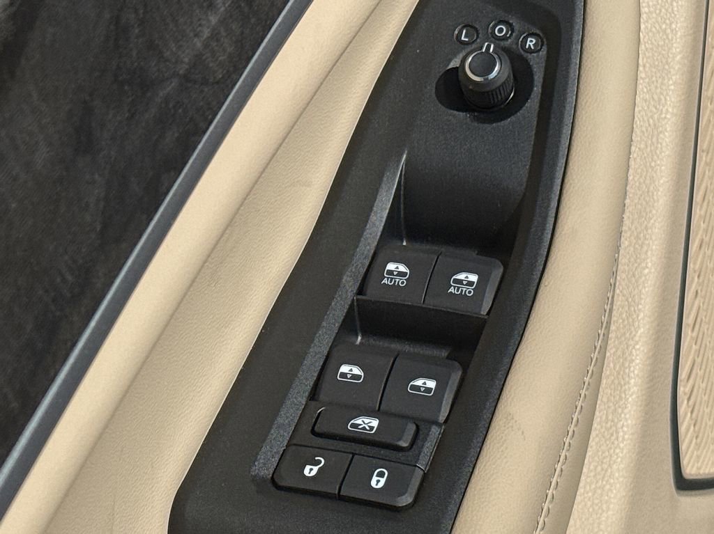 New 2026 Jeep Grand Cherokee L Limited AWD/4WD image 13