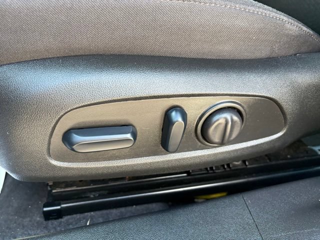 Used 2024 Chevrolet Malibu LT w/ Midnight Edition FWD image 23