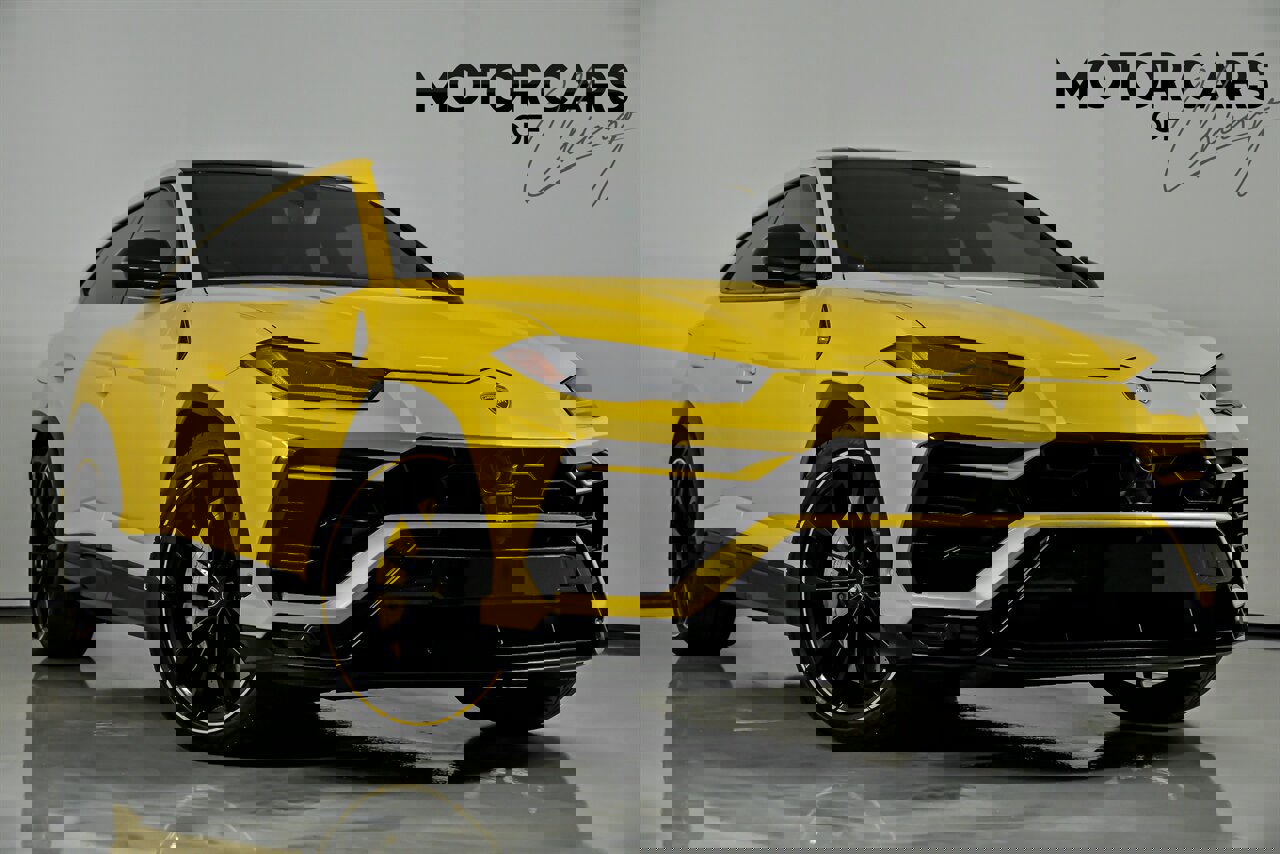 Used 2022 Lamborghini Urus image 1