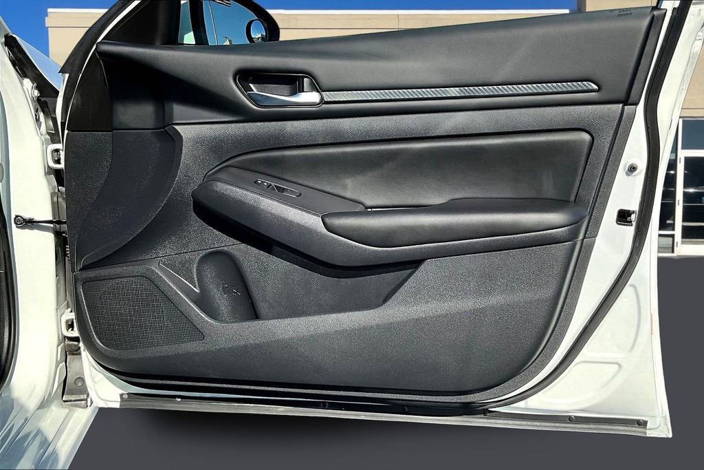 Used 2022 Nissan Altima 2.5 S image 30