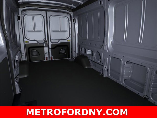 New 2026 Ford Transit 250 148 Medium Roof Extended AWD image 11