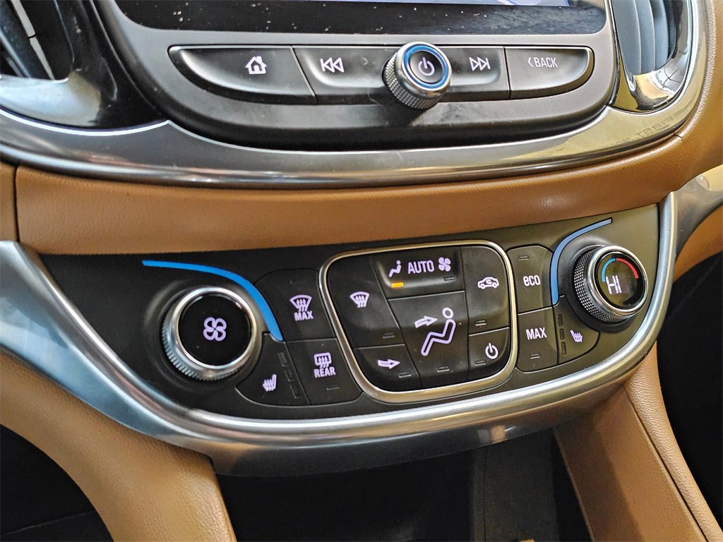 Used 2017 Chevrolet Volt Premier w/ Driver Confidence II Package image 26