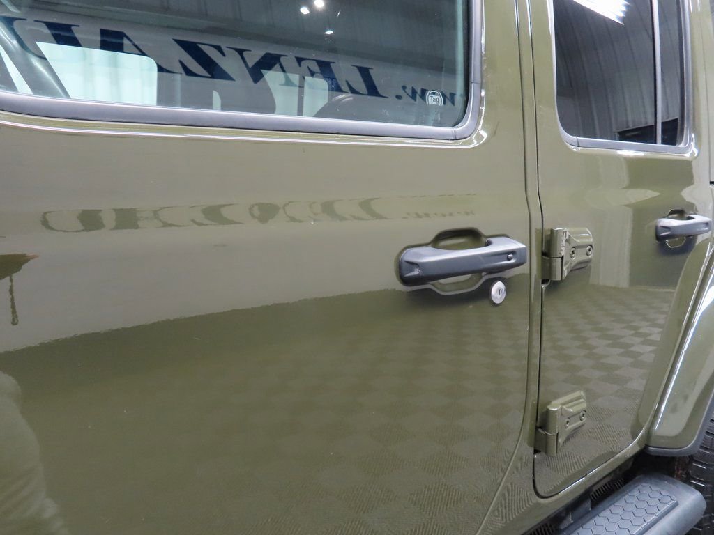 Used 2024 Jeep Wrangler Unlimited Sahara w/ Technology Group image 38