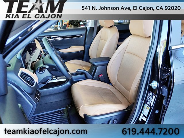 Certified 2026 Kia Seltos EX w/ EX Sunroof Package FWD image 17