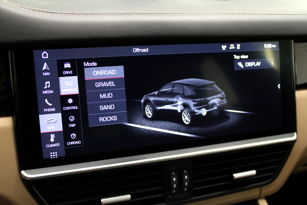 Used 2019 Porsche Cayenne image 68