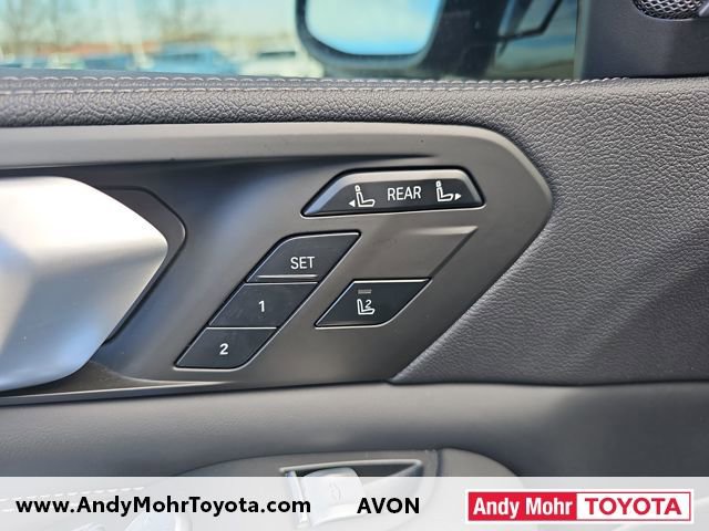 Used 2021 BMW X7 xDrive40i w/ M Sport Package image 13