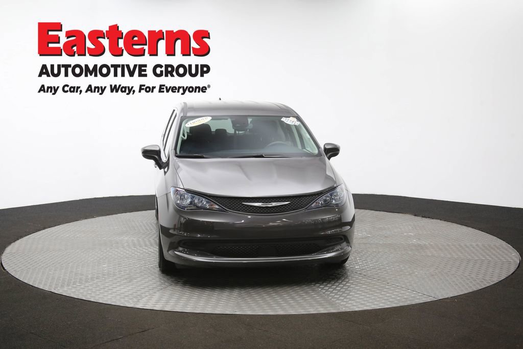 Used 2023 Chrysler Voyager LX image 52