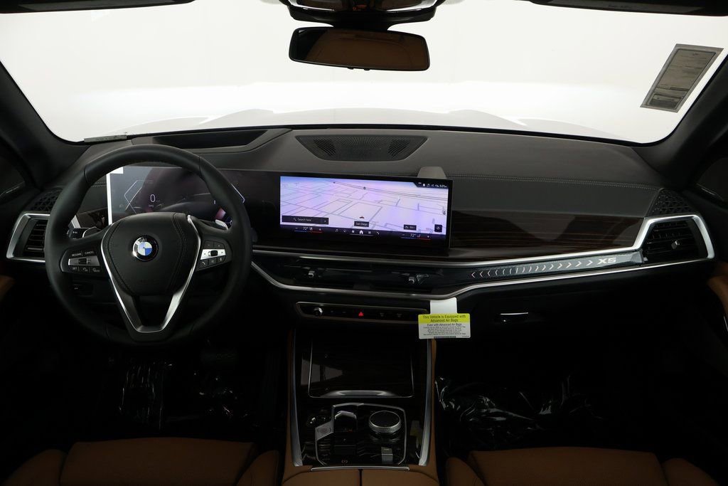 New 2026 BMW X5 xDrive40i w/ Climate Comfort Package image 4