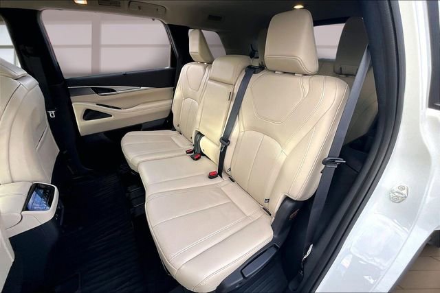 Used 2024 INFINITI QX60 Luxe w/ Cargo Package image 26