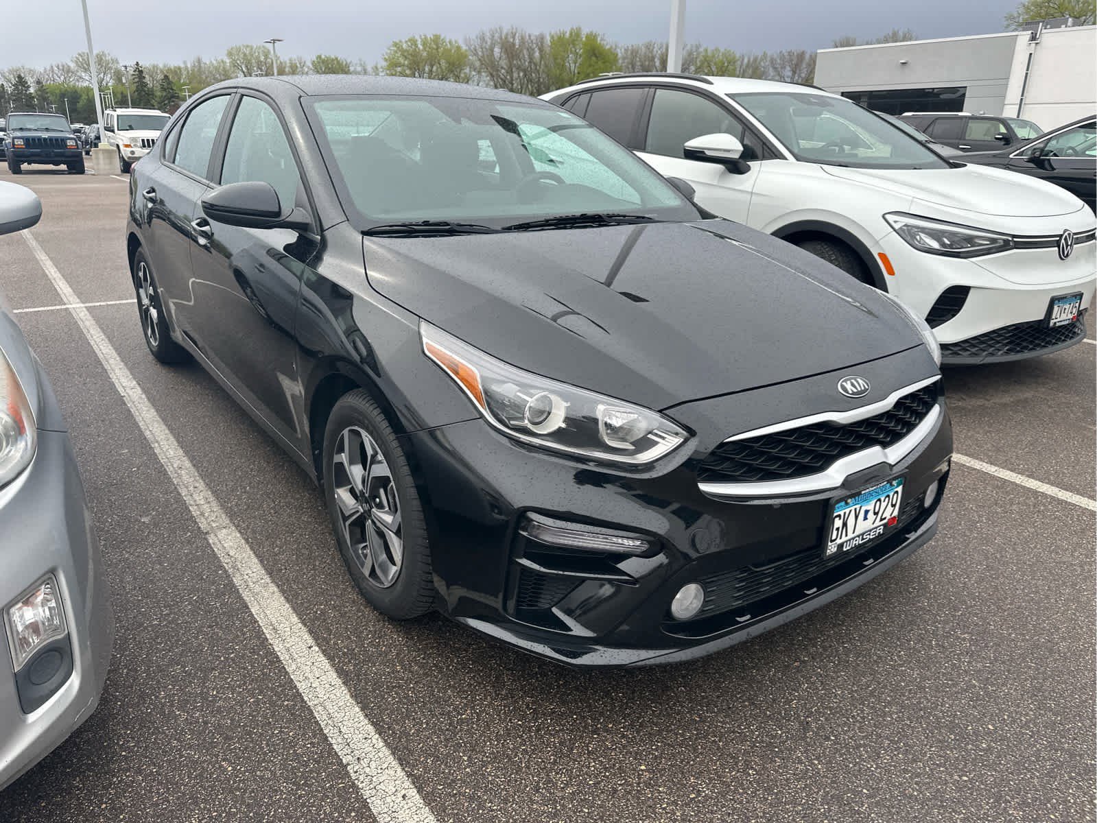 Used 2021 Kia Forte LXS FWD image 9