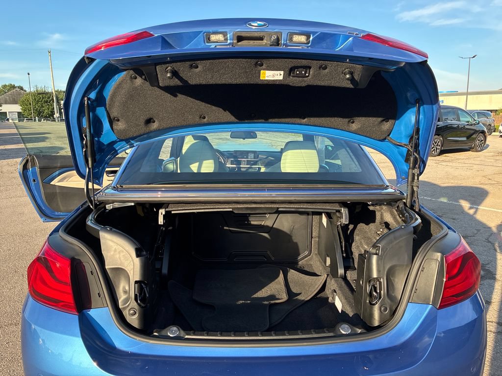 Used 2018 BMW 430i Convertible RWD image 19