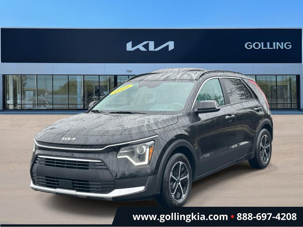 Certified 2025 Kia Niro EX FWD image 5