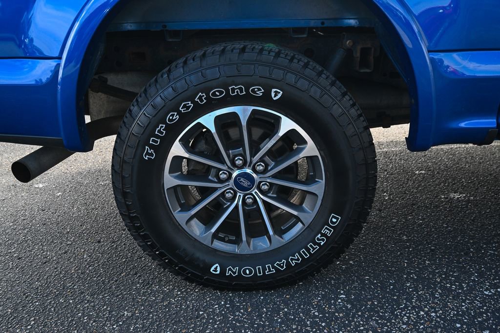 Used 2018 Ford F150 XLT w/ Equipment Group 302A Luxury AWD/4WD image 14