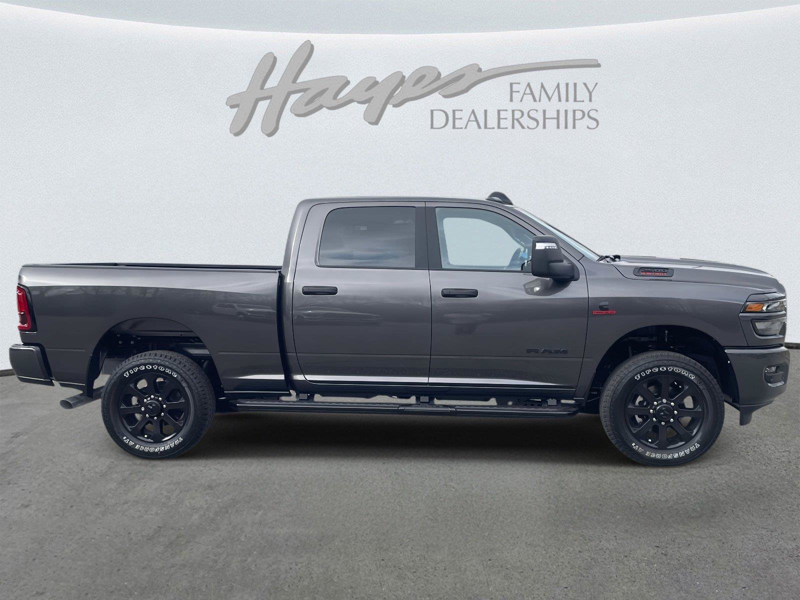 New 2026 RAM 2500 Big Horn AWD/4WD image 4