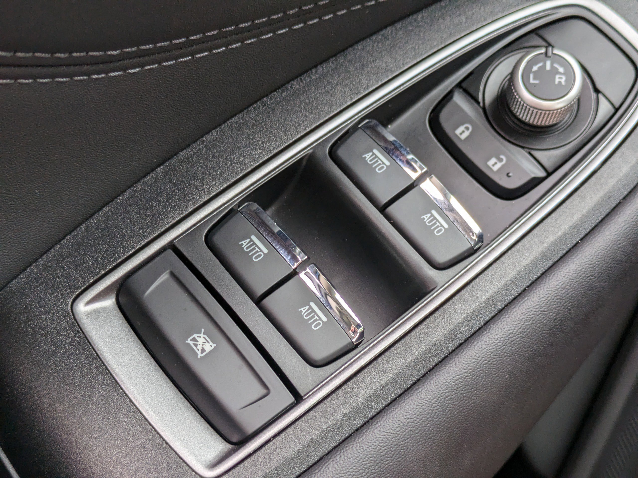 Certified 2025 Subaru Legacy Limited image 21
