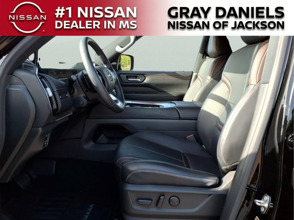 Certified 2025 Nissan Armada SL w/ Captain's Chari Seat Package RWD image 23