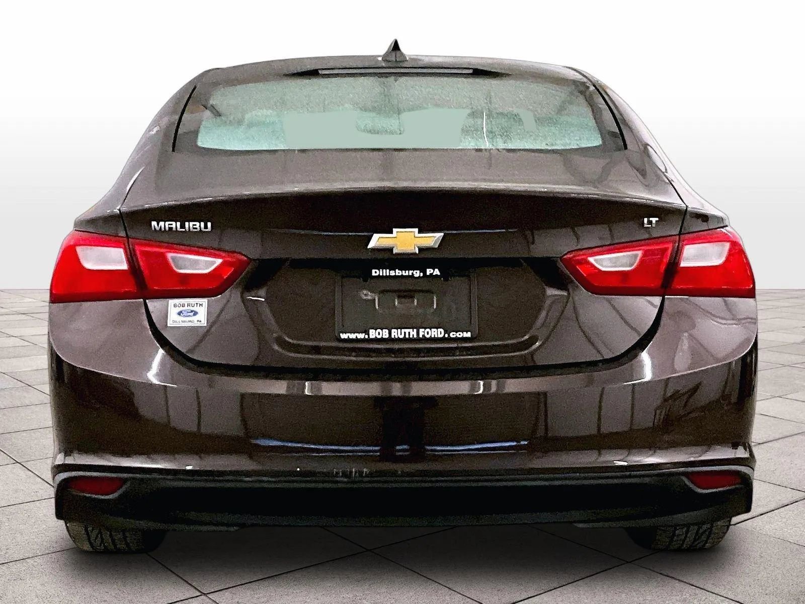 Used 2016 Chevrolet Malibu LT FWD image 4