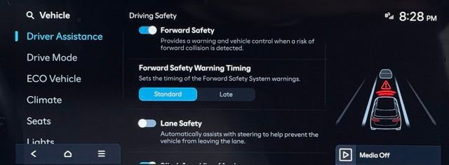 Used 2024 Hyundai Santa Fe Limited image 34