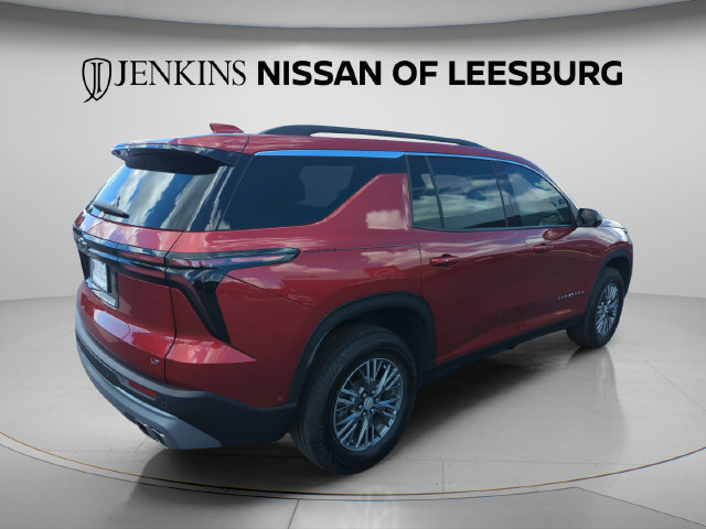 Used 2024 Chevrolet Traverse LT w/ Enhanced Driving Package FWD image 6