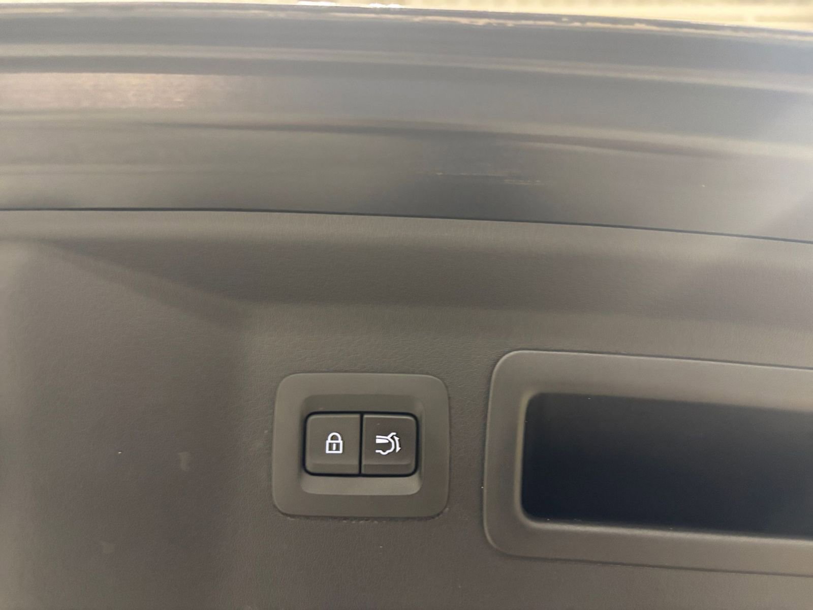 Used 2025 MAZDA CX-70 3.3 Turbo w/ Preferred Package image 25