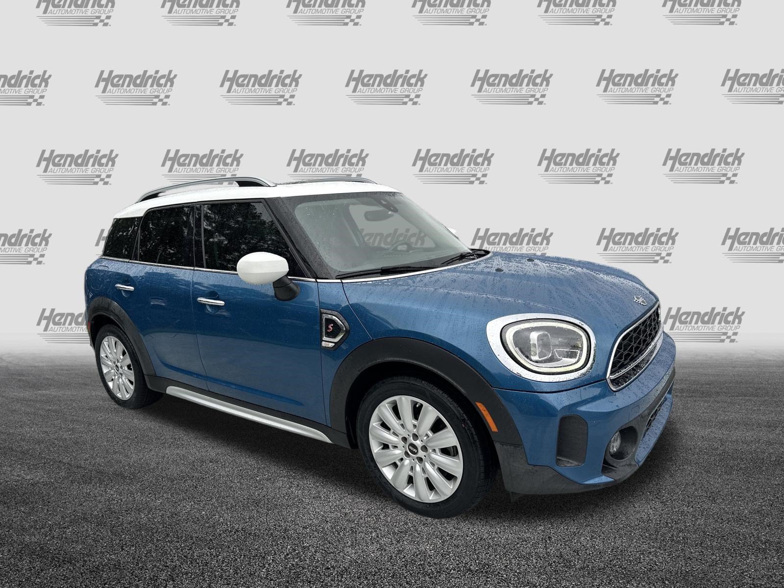 Used 2022 MINI Cooper Countryman S FWD image 2