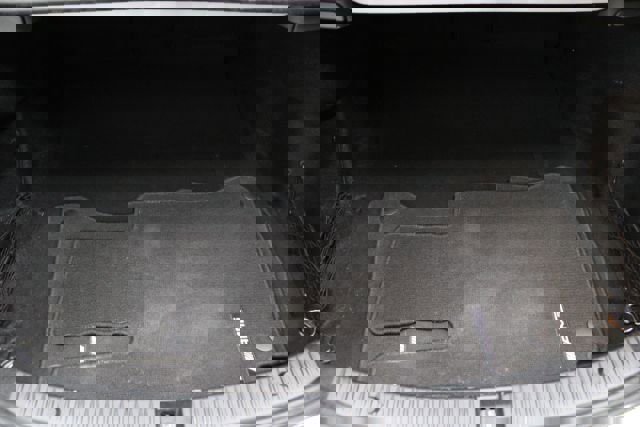 Used 2015 Mercedes-Benz C 400 4MATIC image 31