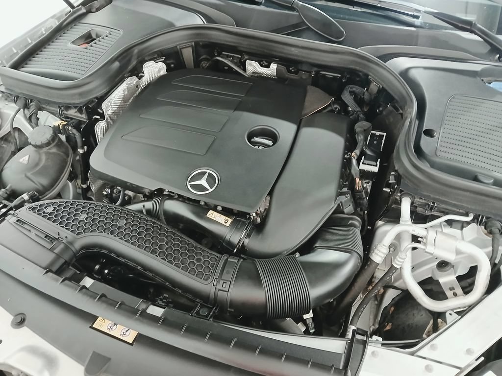 Certified 2020 Mercedes-Benz GLC 300 4MATIC image 32