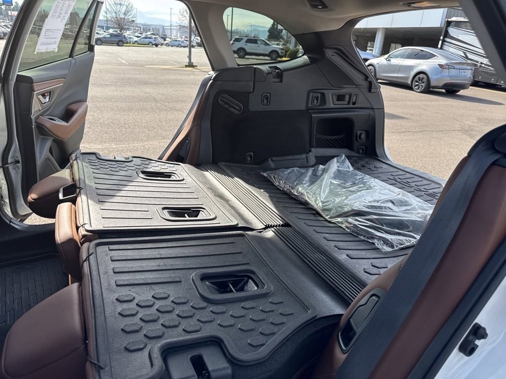 Used 2022 Subaru Outback Touring XT image 17