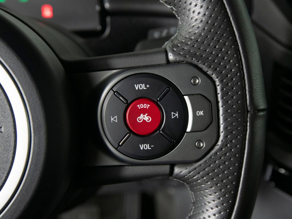 Used 2024 INEOS Grenadier AWD/4WD image 17