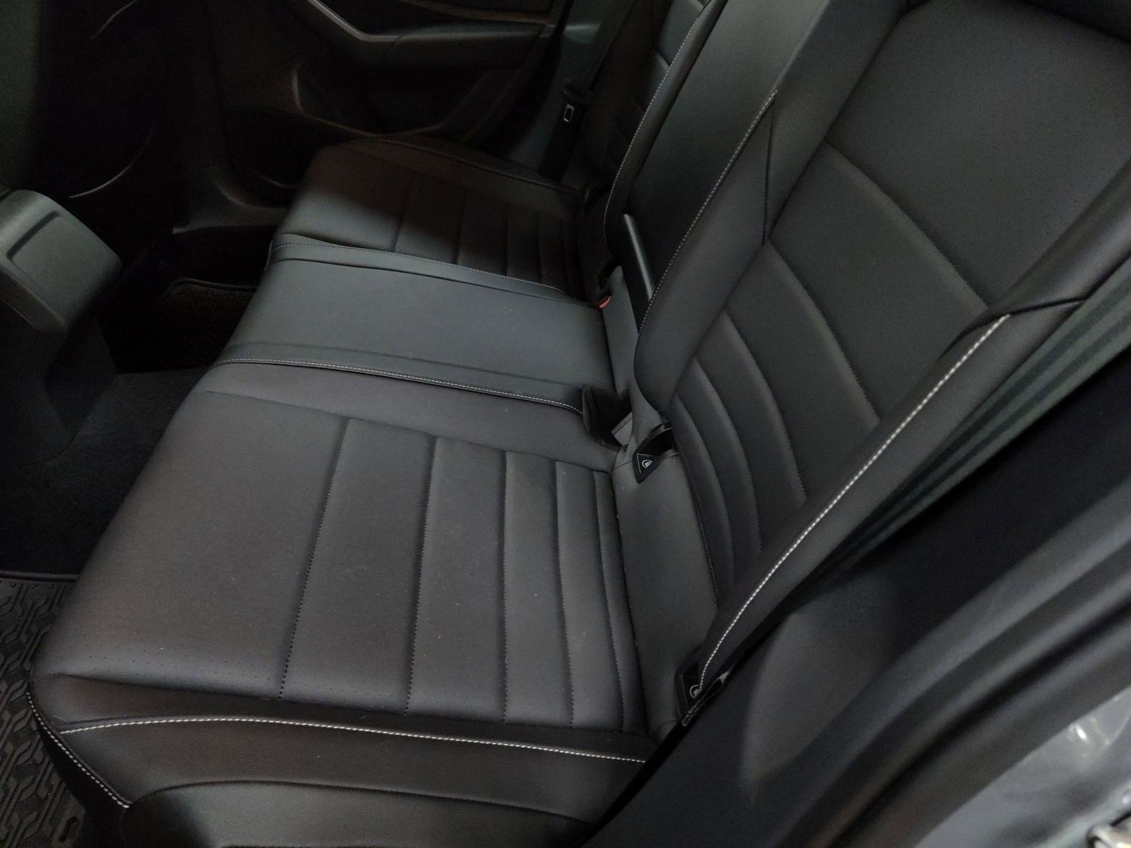 Used 2022 Volkswagen Jetta SE image 12